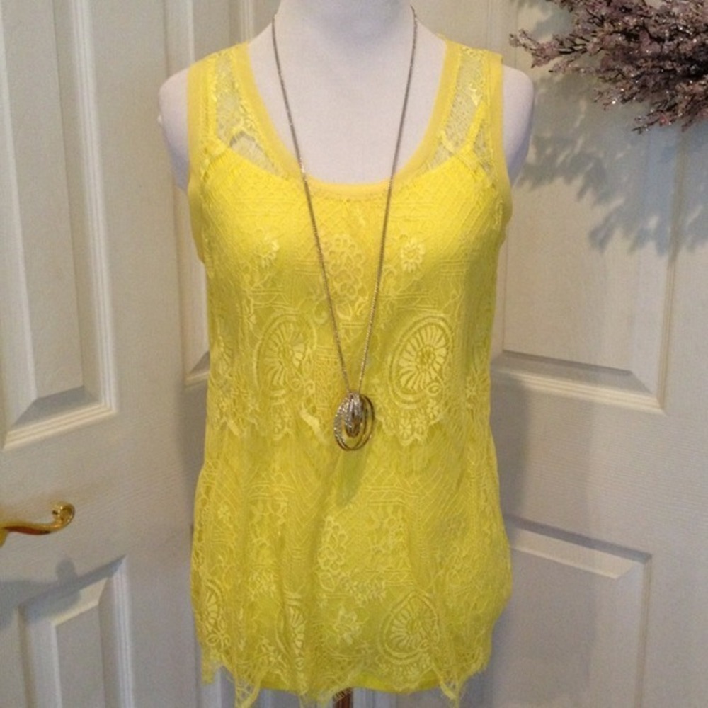 Forever 21 yellow lace tank